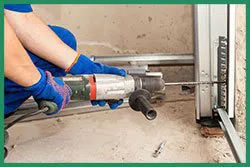 Quality Garage Door Service Longmont, CO 303-305-0163